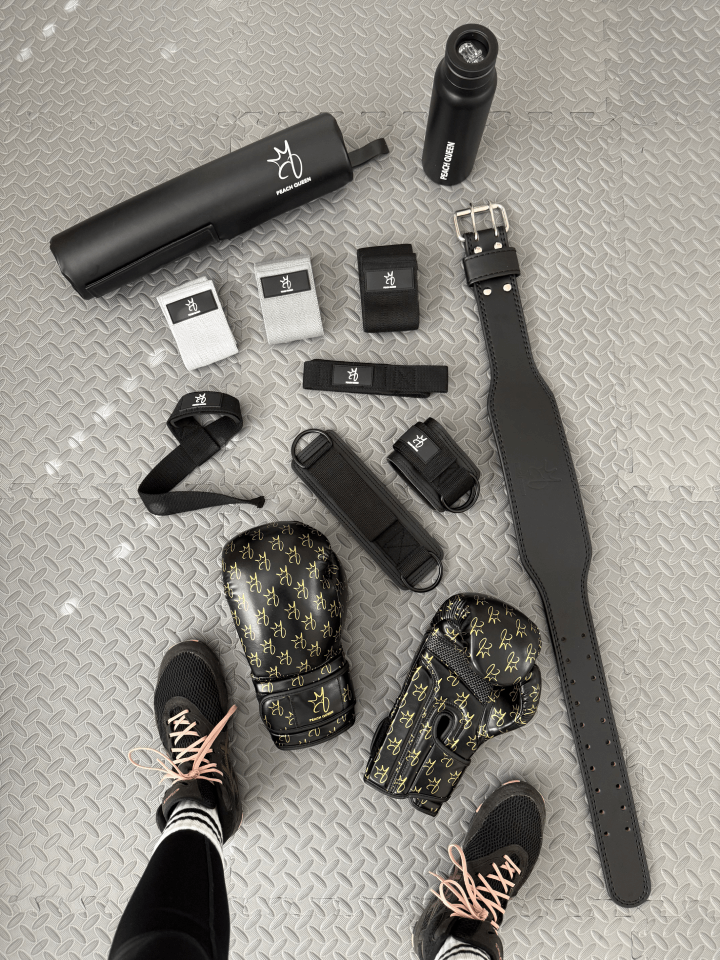 Signature Women’s Boxing Gloves – Crafted for Women | Peach Queen