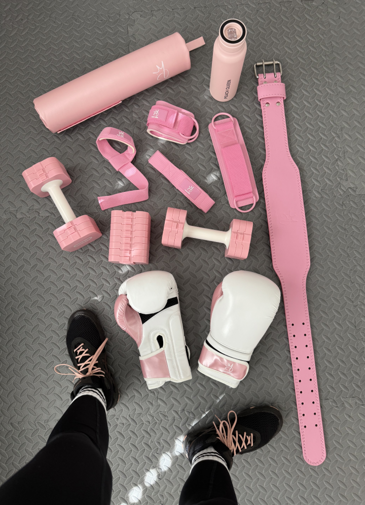 Signature Women’s Boxing Gloves – Crafted for Women | Peach Queen